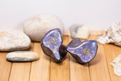 Custom Art tuned monitor for vocalists